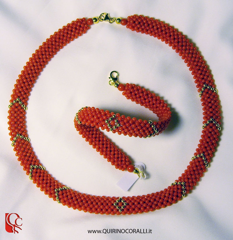 Collair e bracciale con pallini corallo rosso mediterraneo